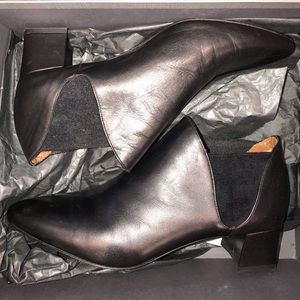 Aquatalia Black Leather Bootie